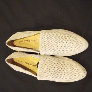 Lucky brand suede shoes